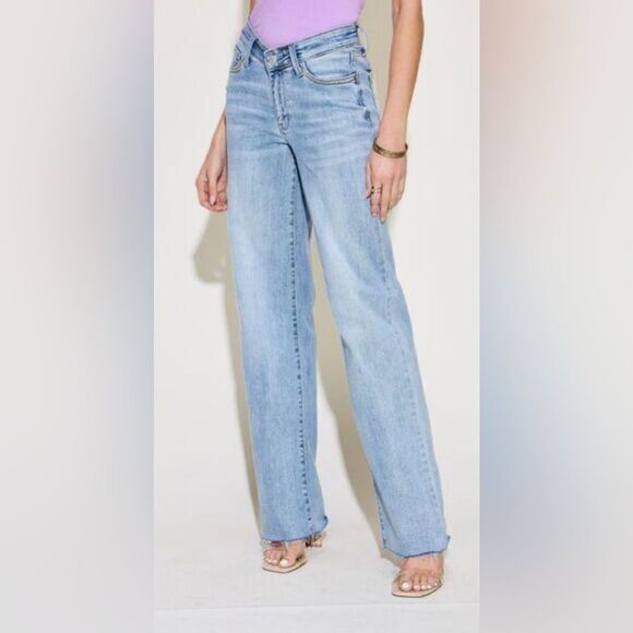 JUDY BLUE V FRONT WAISTBAND STRAIGHT JEANS -Size 15 - Picture 1 of 6